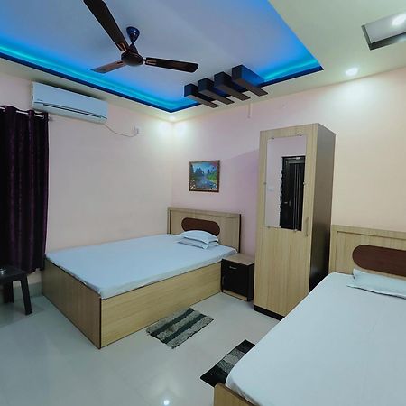 Gulab Lodge Силигури Экстерьер фото