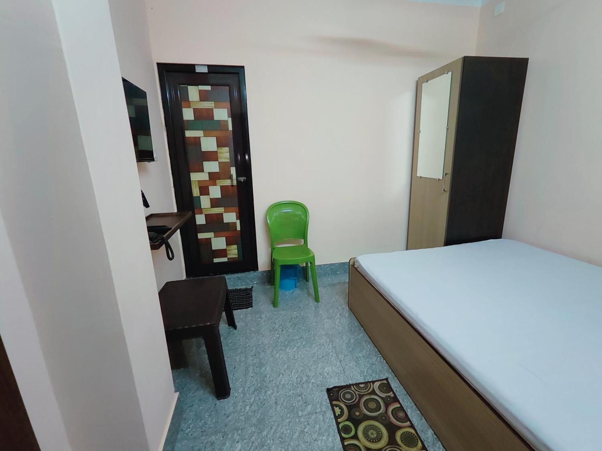 Gulab Lodge Силигури Экстерьер фото