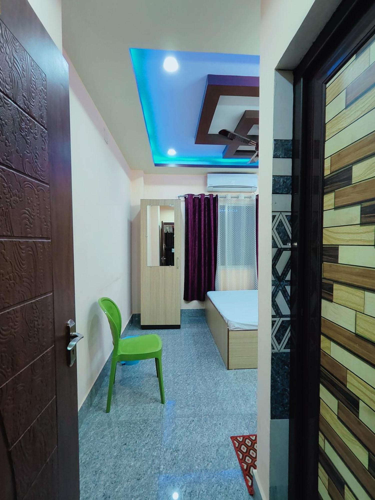 Gulab Lodge Силигури Экстерьер фото